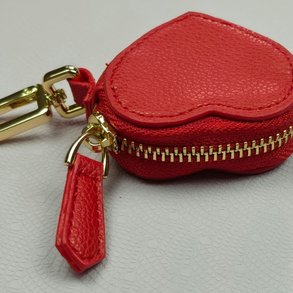 Burgundy Red Leather Heart Coin Purse Keychain Zipper Mini Pouch New - Picture 4 of 10